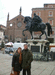 Пьяченца, декабрь 2008 г мы с Верой на площади Кавалли (названа в честь двух конных монументов на ней)